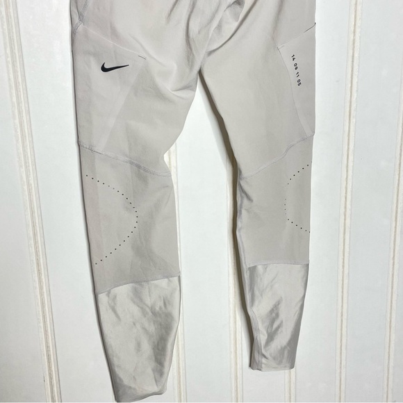 Nike Tech Pack Power Pocket LUX Training Tights 414 - Picture 6 of 11
